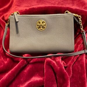 Tory Burch Carson crossbody bag in taupe